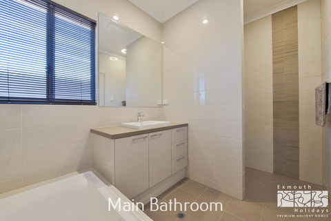 7 Kestrel Place - Accommodation in Surfers Paradise 16