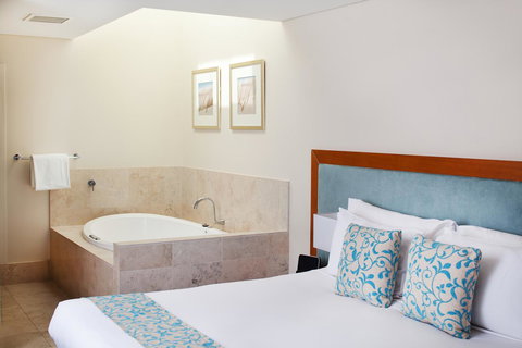 Seashells Mandurah - Accommodation in Surfers Paradise 10