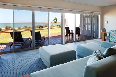 Seashells Mandurah - Accommodation in Surfers Paradise 6