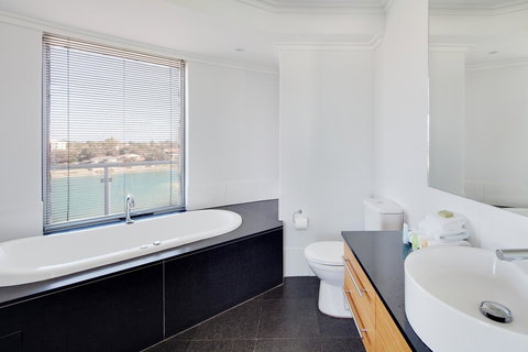 Seashells Mandurah - Accommodation in Surfers Paradise 20