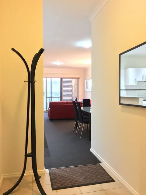 Arcus Apartment - Accommodation in Surfers Paradise 12