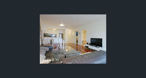 Frankly Francis - Exquisite Executive Apartment - Accommodation in Surfers Paradise 12