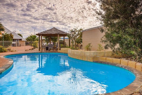 Osprey Holiday Village Unit 122 2 Bedroom - Accommodation in Surfers Paradise 17
