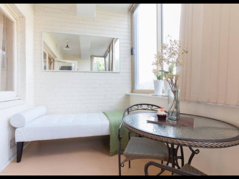 Broadway Apartments - Accommodation in Surfers Paradise 35