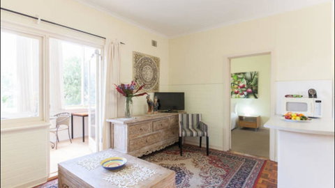 Broadway Apartments - Accommodation in Surfers Paradise 12