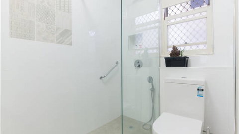 Broadway Apartments - Accommodation in Surfers Paradise 4