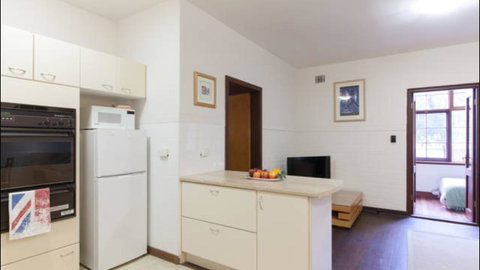 Broadway Apartments - Accommodation in Surfers Paradise 1
