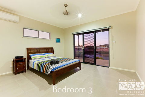 3 Kestrel Place - Accommodation in Surfers Paradise 12