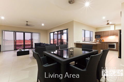 3 Kestrel Place - Accommodation in Surfers Paradise 3