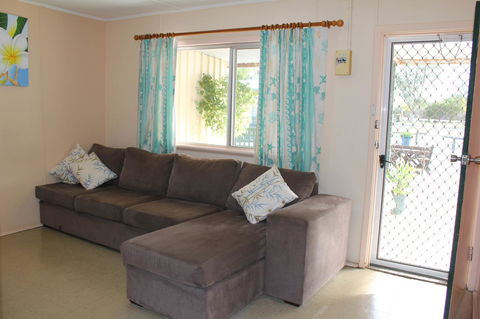 Jurien Beachfront Holiday Units - Accommodation in Surfers Paradise 7