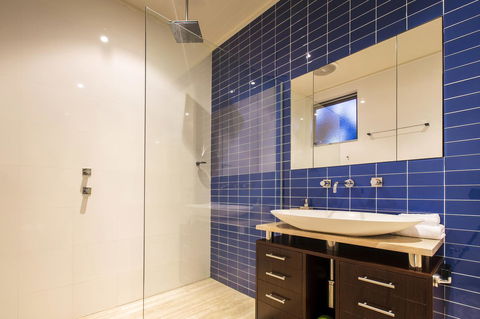 Arthouse - Accommodation in Surfers Paradise 22