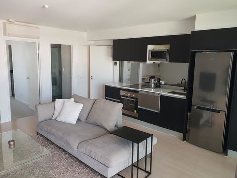 Modern Northbridge Apartment - Accommodation in Surfers Paradise 1