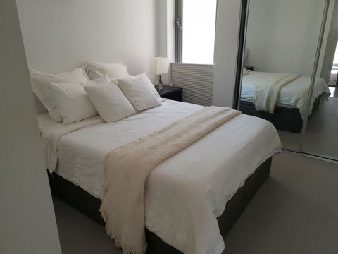 Modern Northbridge Apartment - Accommodation in Surfers Paradise 0