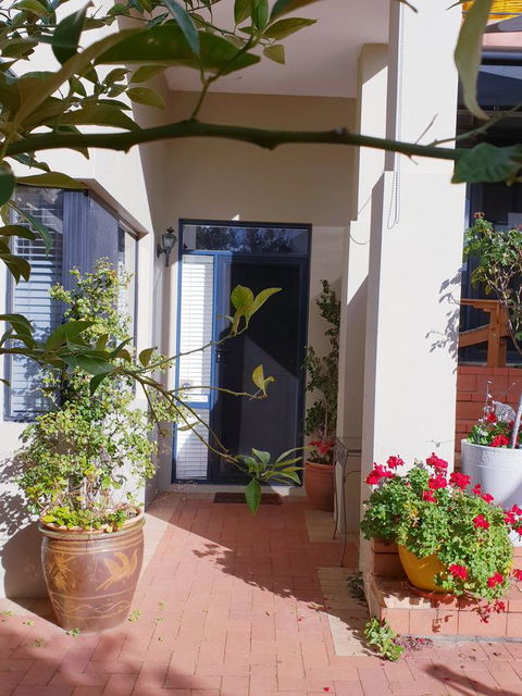 Como Executive Apartment - Accommodation in Surfers Paradise 3