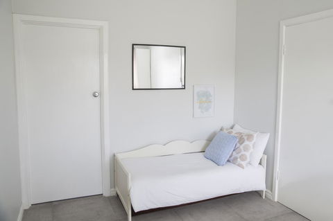 Salty Shack Lancelin - Accommodation in Surfers Paradise 2