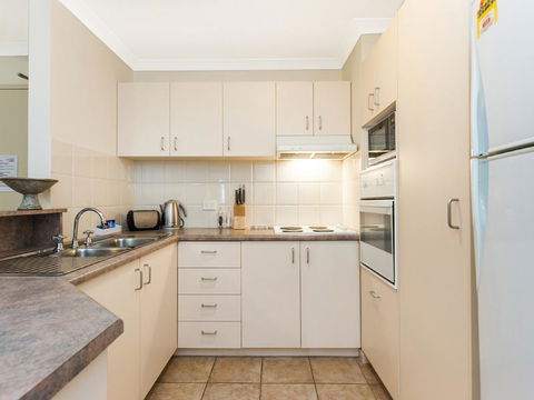James On The Park - Executive Escapes - Accommodation in Surfers Paradise 17