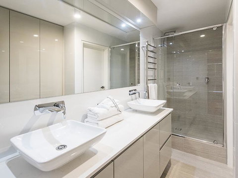 South Perth Deluxe Apartment - Accommodation in Surfers Paradise 20