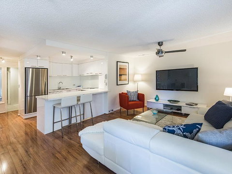 South Perth Deluxe Apartment - Accommodation in Surfers Paradise 41