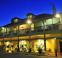 Clifton Motel  Grittleton Lodge - Accommodation in Surfers Paradise