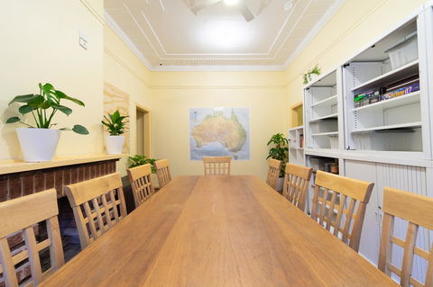 MyOZexp Aberdeen Lodge - Accommodation in Surfers Paradise 0