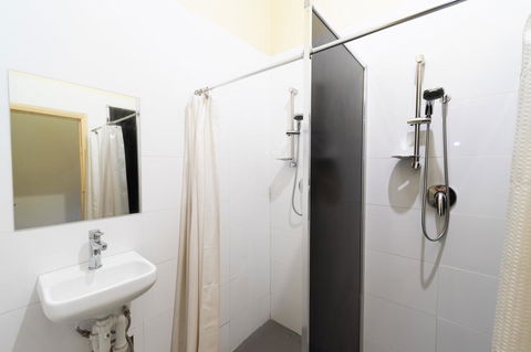 MyOZexp Aberdeen Lodge - Accommodation in Surfers Paradise 10