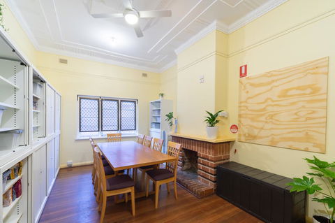 MyOZexp Aberdeen Lodge - Accommodation in Surfers Paradise 12