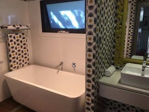 Rowley House - Accommodation in Surfers Paradise 14