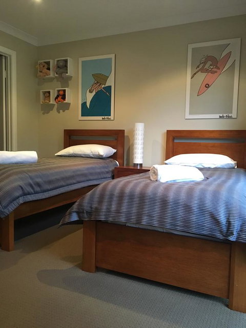 Rowley House - Accommodation in Surfers Paradise 3