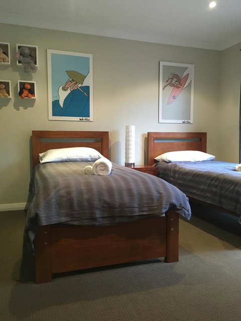 Rowley House - Accommodation in Surfers Paradise 4