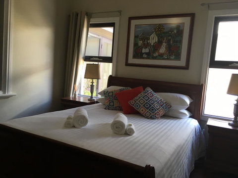Rowley House - Accommodation in Surfers Paradise 15