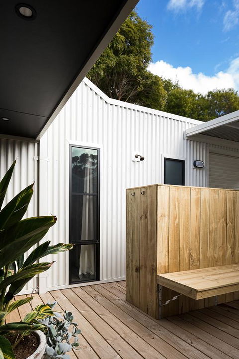 Berms And Barrels - New - Accommodation in Surfers Paradise 13