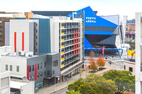 Perth West End Apartment 504 - Accommodation in Surfers Paradise 7