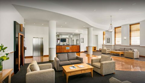 Perth West End Apartment 504 - Accommodation in Surfers Paradise 1