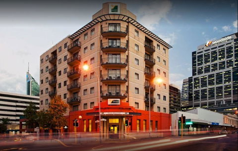 Perth West End Apartment 504 - Accommodation in Surfers Paradise 0