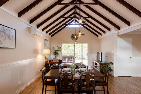 Maison Magnolia - Spacious Cozy Town House - Accommodation in Surfers Paradise 3