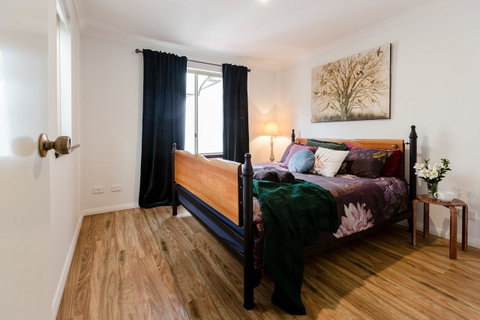 Maison Magnolia - Spacious Cozy Town House - Accommodation in Surfers Paradise 6