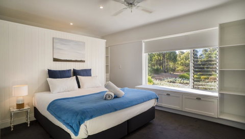 The White House At Wallcliffe Farms - Accommodation in Surfers Paradise 12