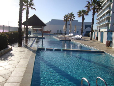 A 406 FANTASTIC OCEAN BEACH And MARINA VIEW APT - MANDURAH - Accommodation in Surfers Paradise 25