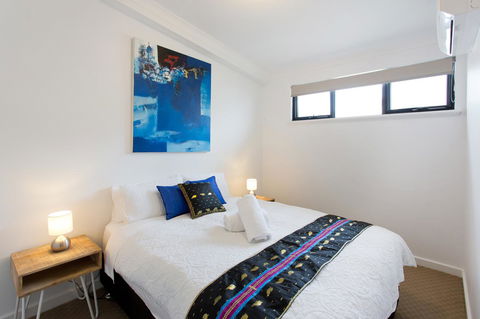 Windows On Pakenham - Accommodation in Surfers Paradise 14