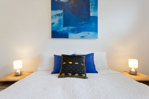 Windows On Pakenham - Accommodation in Surfers Paradise 13