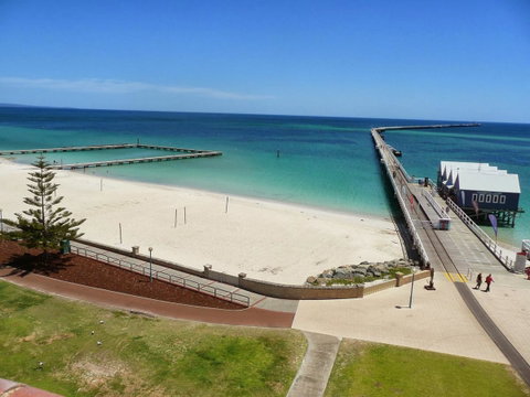 Esplanade Hotel Busselton - Accommodation in Surfers Paradise 8
