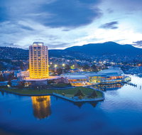 Wrest Point - Accommodation in Surfers Paradise