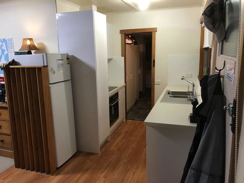 Summertime Cottage - Accommodation in Surfers Paradise 12