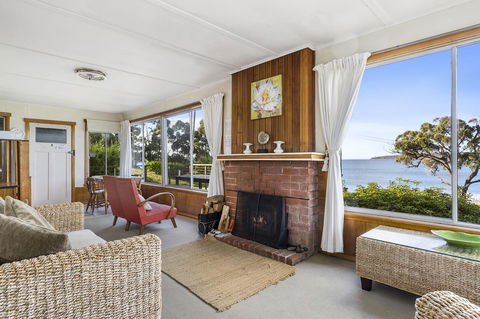 Summertime Cottage - Accommodation in Surfers Paradise 17