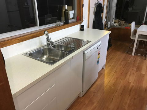 Summertime Cottage - Accommodation in Surfers Paradise 11