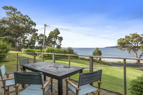 Summertime Cottage - Accommodation in Surfers Paradise 16