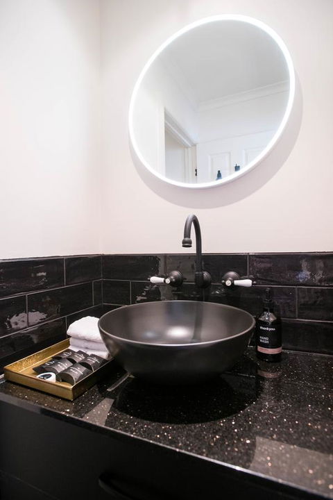 Battery Point Boutique Accommodation - Accommodation in Surfers Paradise 23