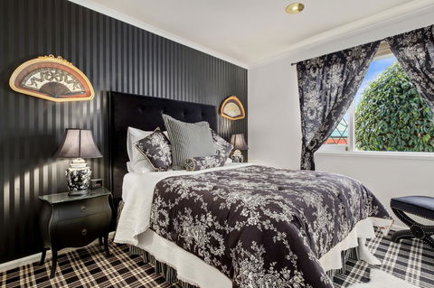 Battery Point Boutique Accommodation - Accommodation in Surfers Paradise 1