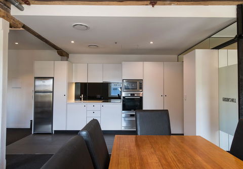 Sullivans Cove Apartments - Accommodation in Surfers Paradise 28