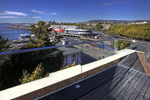 Sullivans Cove Apartments - Accommodation in Surfers Paradise 39